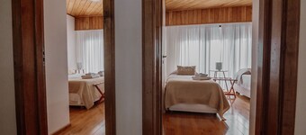 Large close to Downtown appartment