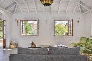 Living area - Monte dos tres pocos (Cercal do alentejo)