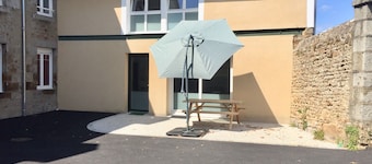 House f3 bis, whole, near downtown in the heart of the bay of Mt Saint Michel