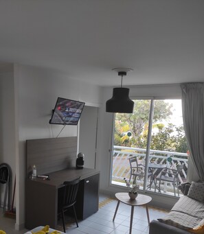 1 Schlafzimmer, Bügeleisen/Bügelbrett, Reisekinderbett, kostenloses WLAN