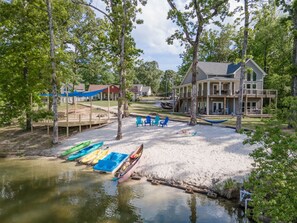 Sun loungers, beach towels
