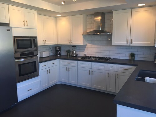 Newly Remodeled 3 Bedroom in Rancho Las Palmas Country Club