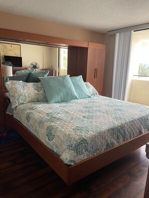 2 habitaciones, tabla de planchar con plancha y wifi gratis 
