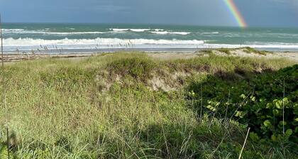 Surf shack on the beach, direct ocean.