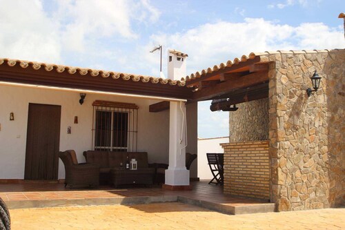 Privatpool, Klimaanlage, Fahrräder zur freien Nutzung, Gartenliegen und Grill - Casa Jorge -