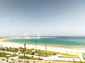Na praia