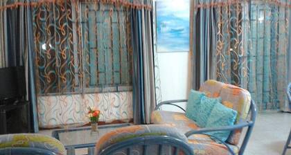 Bungalow of your dreams-in front of the sea- Flic en Flac, Mauritius