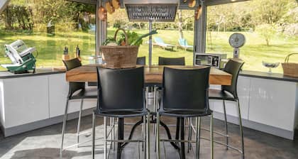 Villa l'Ermitage au bord de la mer