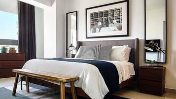 Iron/ironing board, internet, bed sheets