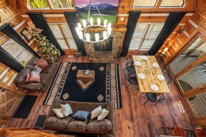 Dining - View Wood Fireplace Secluded Hot Tub Early CheckIn (Sevierville)