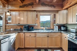 Fridge, microwave, oven, stovetop - Wood Fireplace Secluded View Hot Tub Gas Firepit (Sevierville)