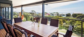 Breakaway Bay Views Games and Beach Bliss