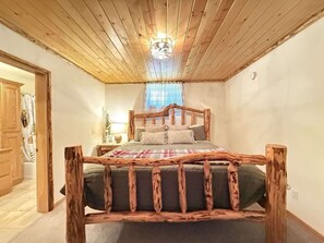 2 Schlafzimmer, Bügeleisen/Bügelbrett, kostenloses WLAN, Bettwäsche