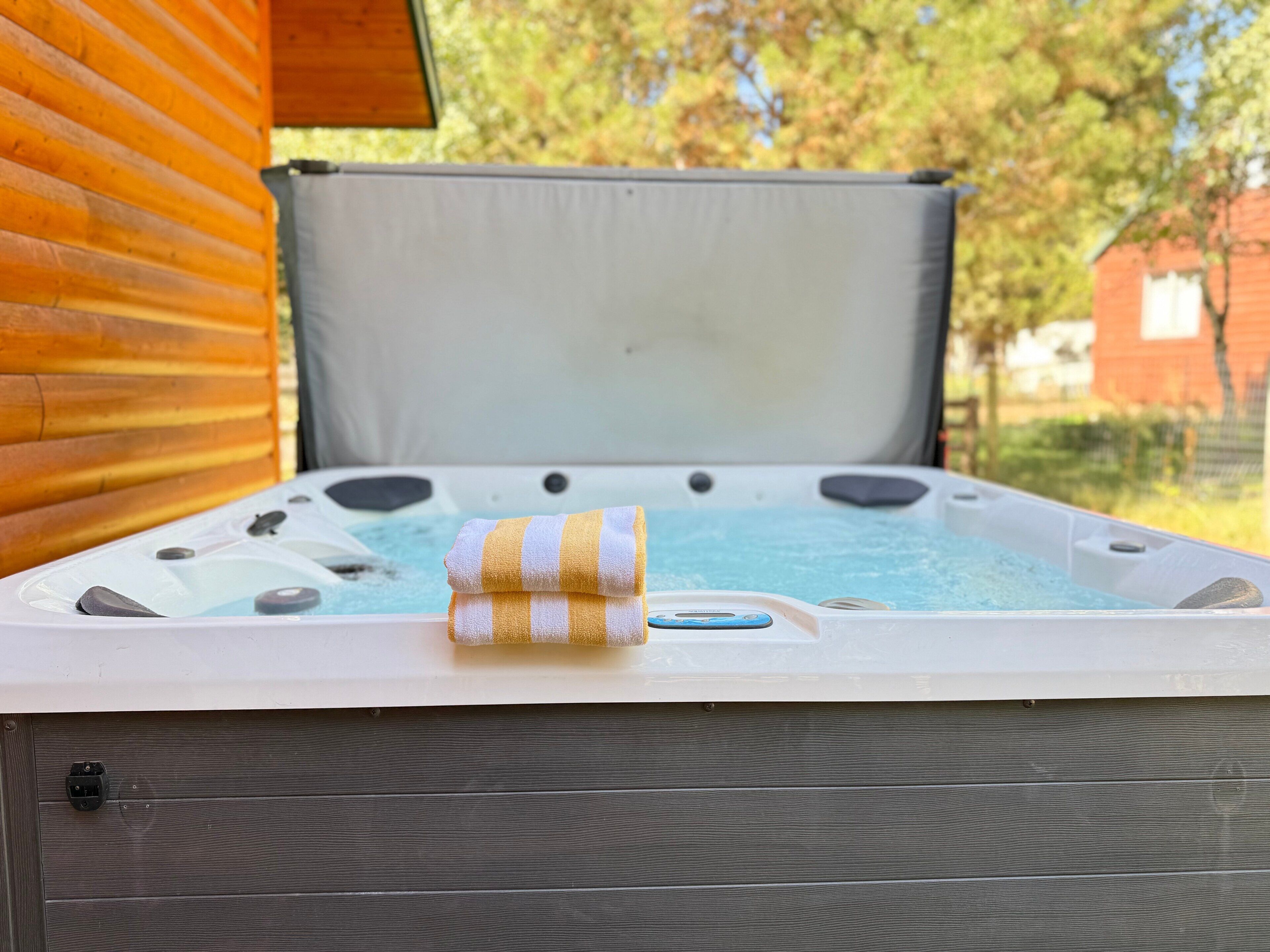 Bain à remous extérieur