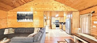 Cabin  | Fire Pit | 32 Miles to Yellowstone