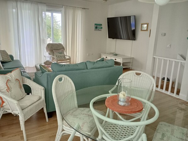 Smart TV, toys, books