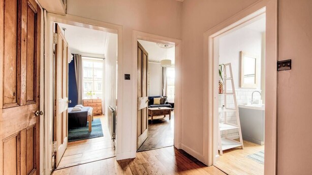 Room - Stylish 2BR Flat Close To Edinburgh City Centre (Edinburgh)
