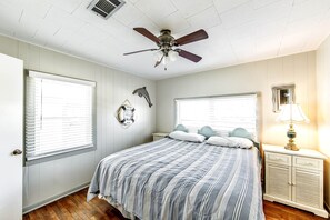 4 bedrooms, free WiFi, bed sheets - Campanile - Coastal Realty Group (GRAND ISLE)