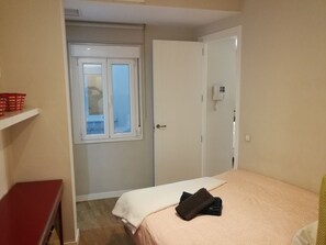 2 Schlafzimmer, WLAN