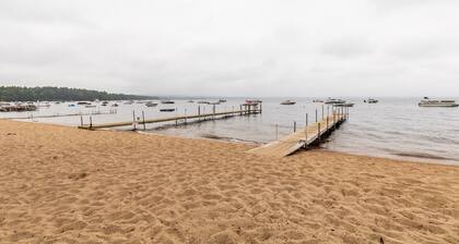 Sebago Lake -mökki saatavana päivämäärällä! 2019 & 2020