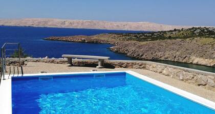 Villa Mihaela - Strandapartment "Ana" mit Meerblick und Pool