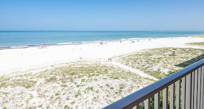 Eine perfekte Aussicht von Ihrem Balkon ... genau die richtige Menge an Sand, Meer und Himmel
