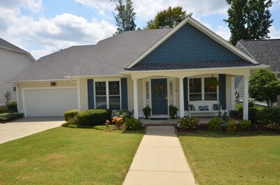 Magnolia Gardens NEW