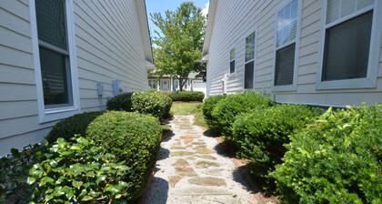 Magnolia Gardens NEW