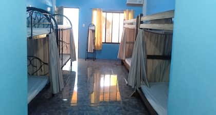 mixed-dormitory room