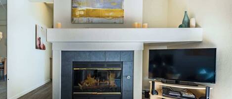 TV, fireplace, DVD player, offices