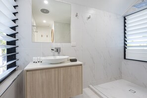 Hair dryer, towels