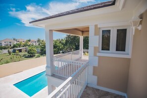 Property grounds - Our Newest Listing! TROPICAL HAVEN - A Tropical Paradise in Eastern Nassau! (Nassau)