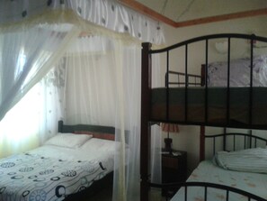 2 bedrooms - Homely, nicely furnished two-bedroom two-bath  serviced flat near beach in Kenya (Shanzu)