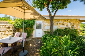 Outdoor dining - Cottage - Olive House (Areias de Vilar)