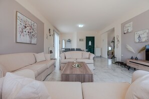 Télévision, console de jeux vidéo, lecteur de DVD