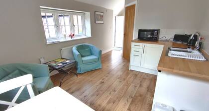 Rose Barn - Äskettäin muunnettu omakotitalo