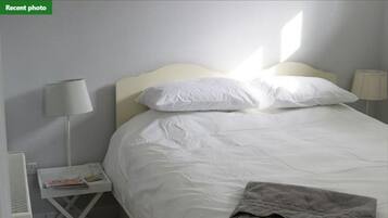 1 camera, ferro/asse da stiro, Wi-Fi, lenzuola