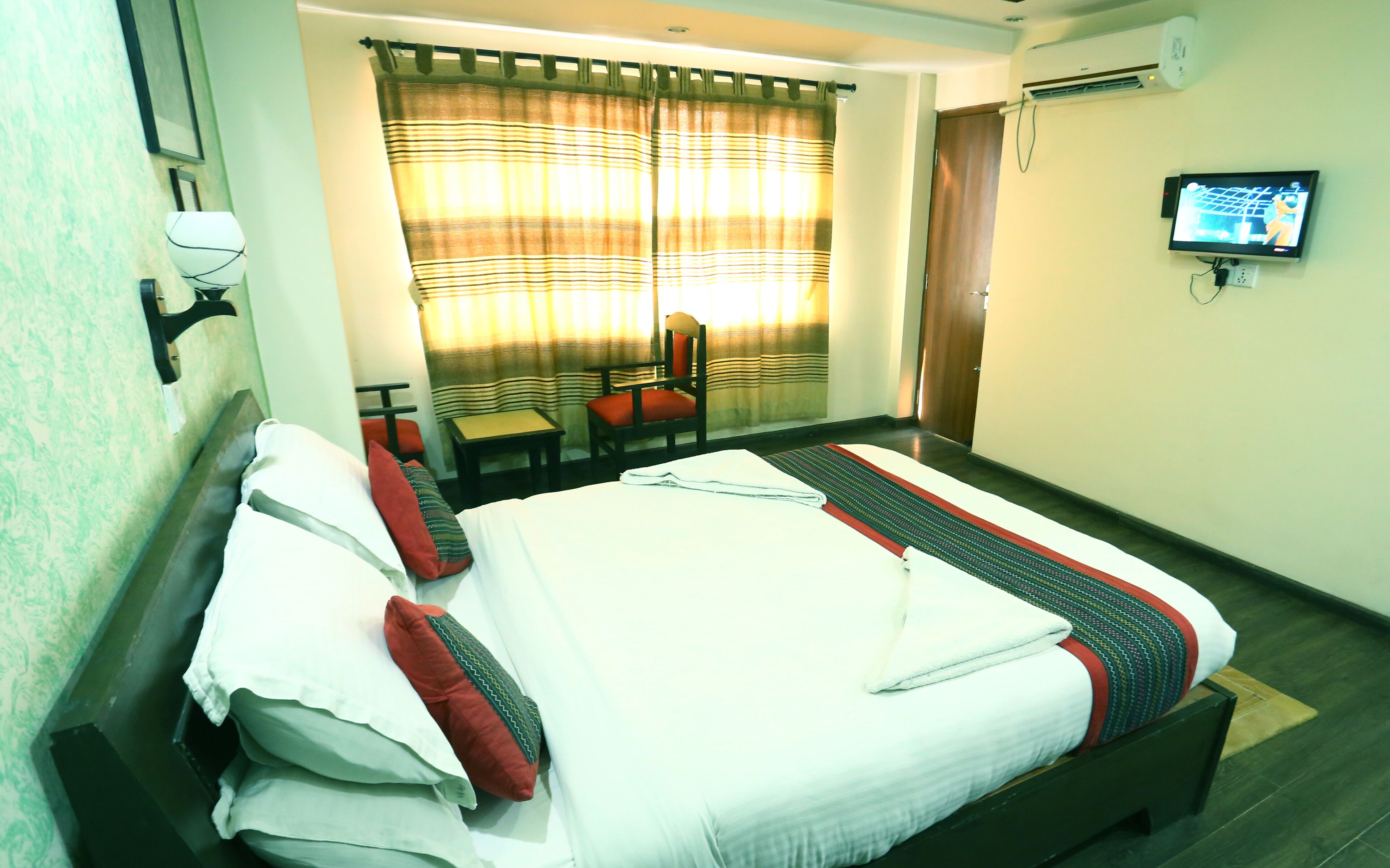 21 bedrooms, in-room safe, free WiFi
