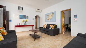 Televisie en een dvd-speler