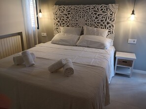 4 bedrooms, iron/ironing board, WiFi, bed sheets - Dreamy house, house in Cabrils 22 km from Barcelona (Cabrils)