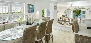 Stovetop, cookware/dishes/utensils - Merlin Bay - Villa Eden on the Sea (Holetown)