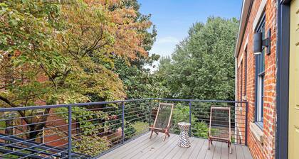 Elegant Simplicity, Close to Downtown Cincy