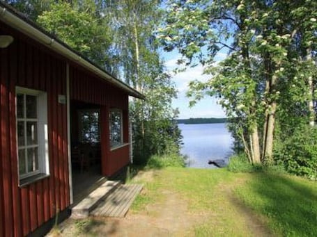 Property grounds. Pihlajatupa by Interhome
