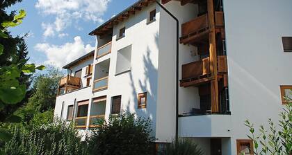 Apartment Girun by Interhome