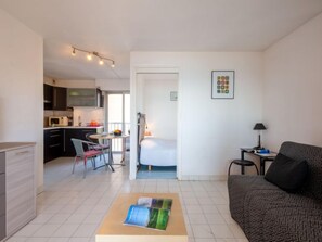 1 habitación y acceso a internet