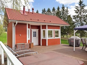 Luokittelematon kuva, 5 kautta 5, painike