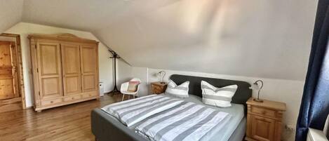3 Schlafzimmer, Internetzugang