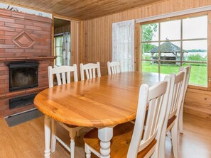 تناول الطعام