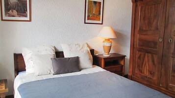 4 chambres, fer et planche Ă repasser, Wi-Fi