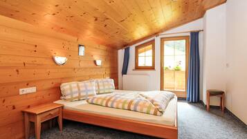 2 Schlafzimmer, Schreibtisch, Internetzugang